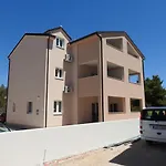 Hrvoje Klaric - Srima Appartement