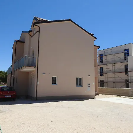 Hrvoje Klaric - Srima Apartment Vodice