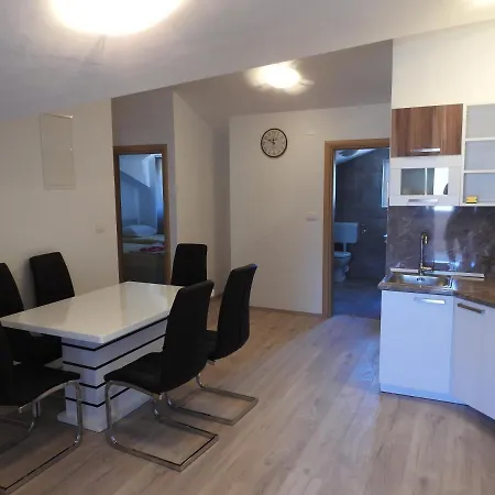 Hrvoje Klaric - Srima Apartment