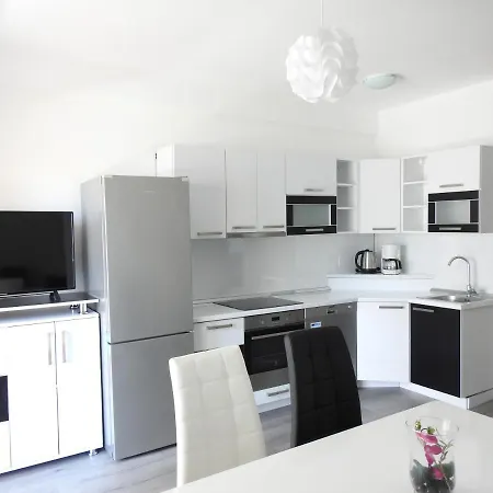 Hrvoje Klaric - Srima *