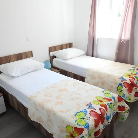 Hrvoje Klaric - Srima *