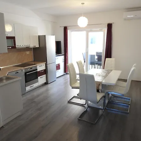 Appartement Hrvoje Klaric - Srima Vodice
