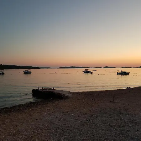 Hrvoje Klaric - Srima *