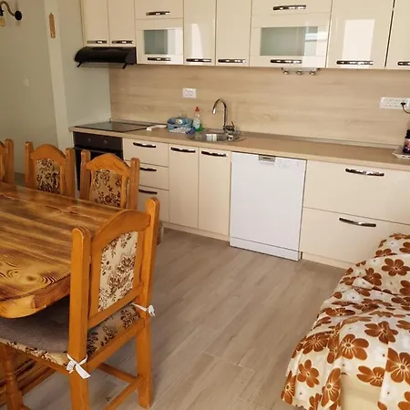 Daire Hrvoje Klaric - Srima Vodice