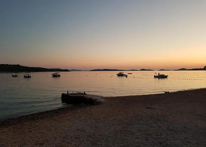 Hrvoje Klaric - Srima *